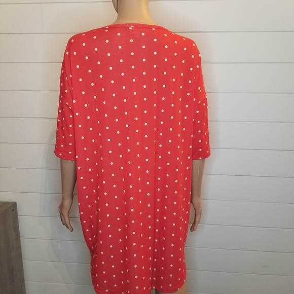 LuLaRoe | Polkadot Top - Picture 4 of 5